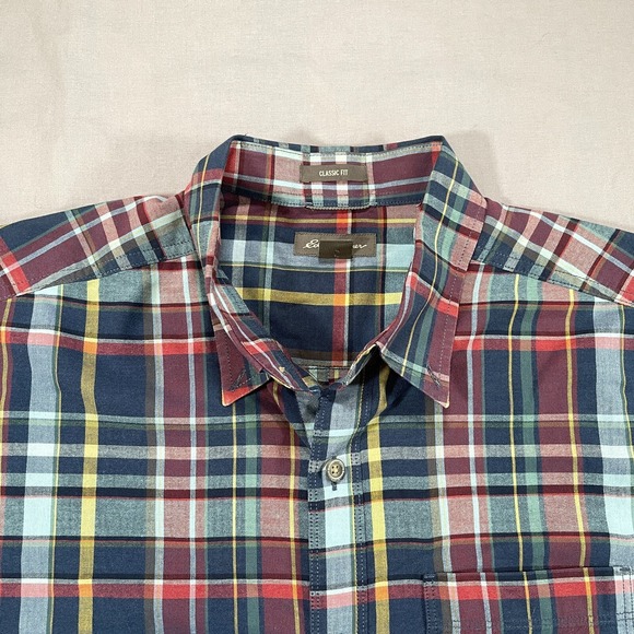 Eddie Bauer Short Sleeve Button Up Shirt Men L Red Plaid Lightweight Stretch NEW - Picture 3 of 9